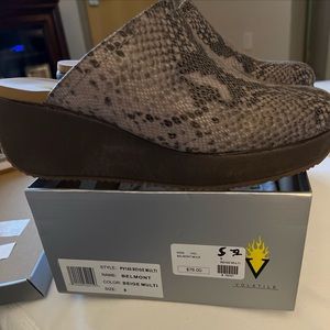 Volatile Belmont Beige Multi Mules